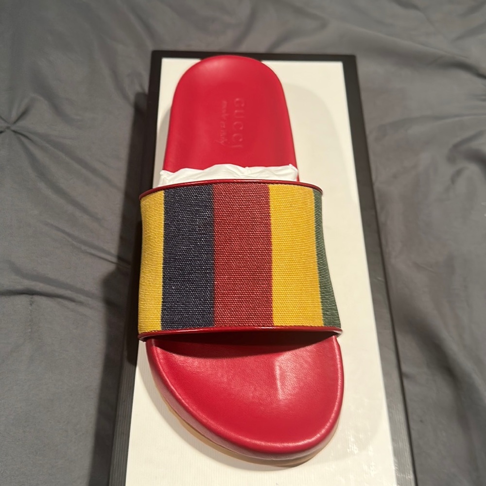 Gucci sandals